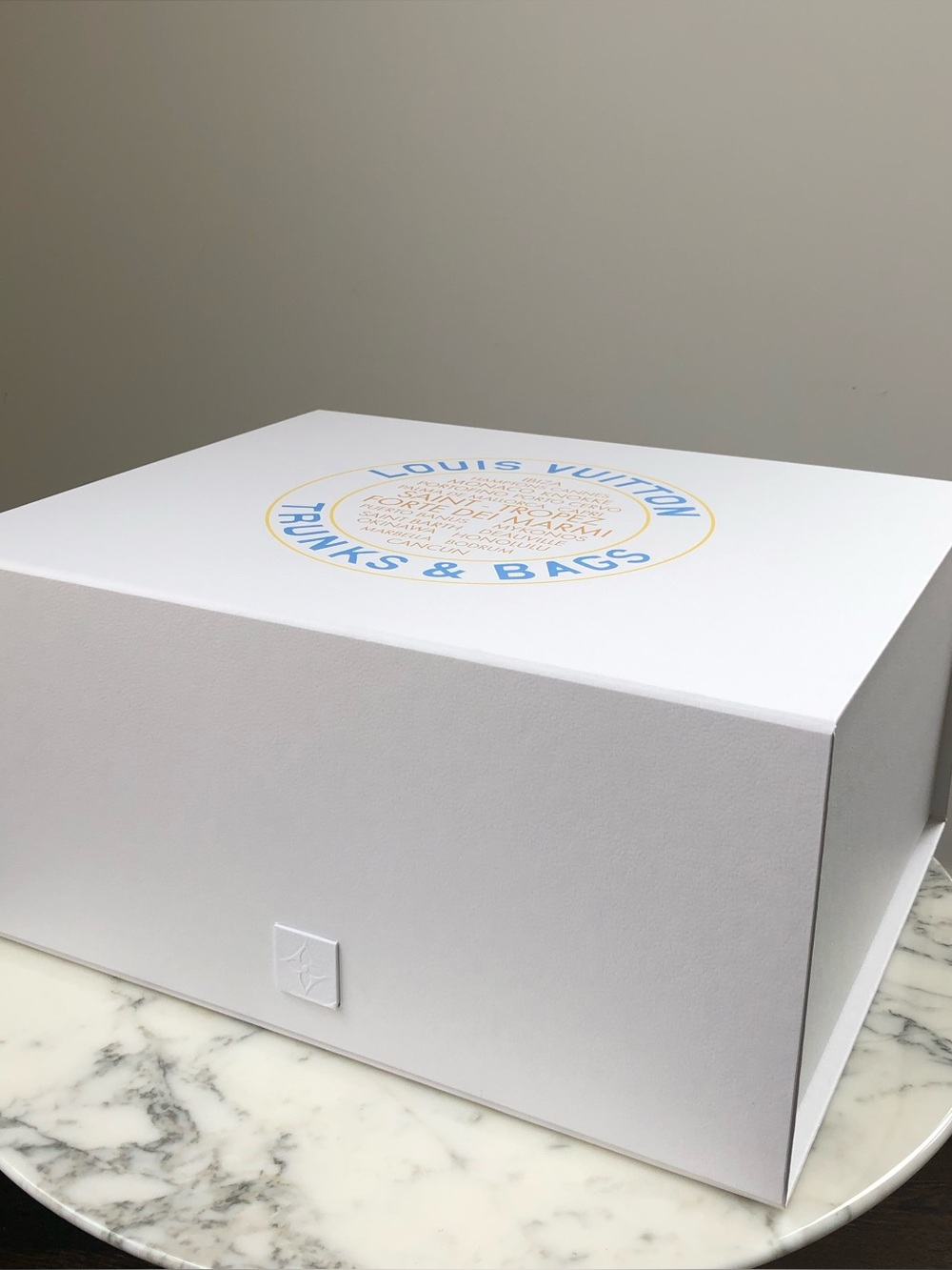 LOUIS VUITTON Resort Limited Edition Handbag Gift Storage Magnetic BOX Large XL